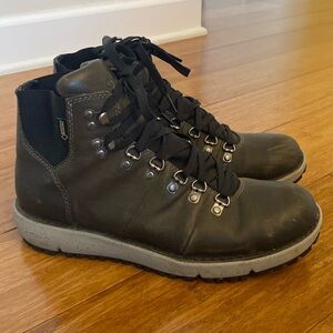 Danner Vertigo 917 Mens Boot